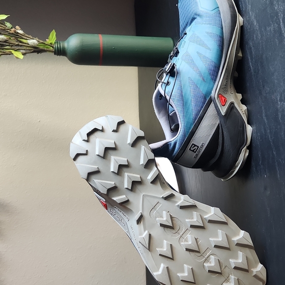 Like New Solomon Super Cross Trail Runners - Picture 2 of 7